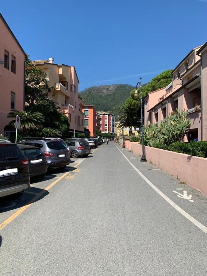 Seaview Apartment Monterosso, Cinque Terre Монтероссо-аль-Маре Екстер'єр фото
